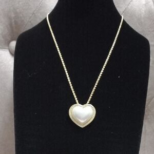 Gold Heart Pendant Necklace